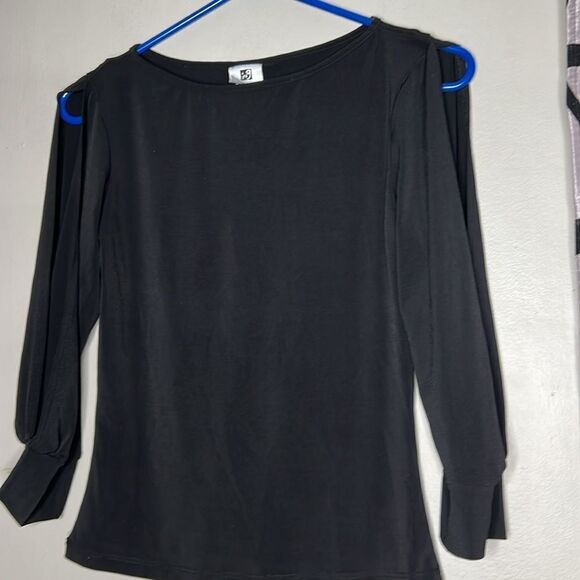ING International Newport Group Black relaxed fit split long sleeve top - Picture 8 of 11